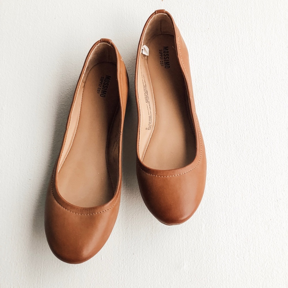 Mossimo Flats